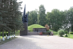 4.-Memorialnyj-kompleks-Bezymyannaya-vysota-Kujbyshevskogo-r-na-Kaluzhskoj-oblastidne4