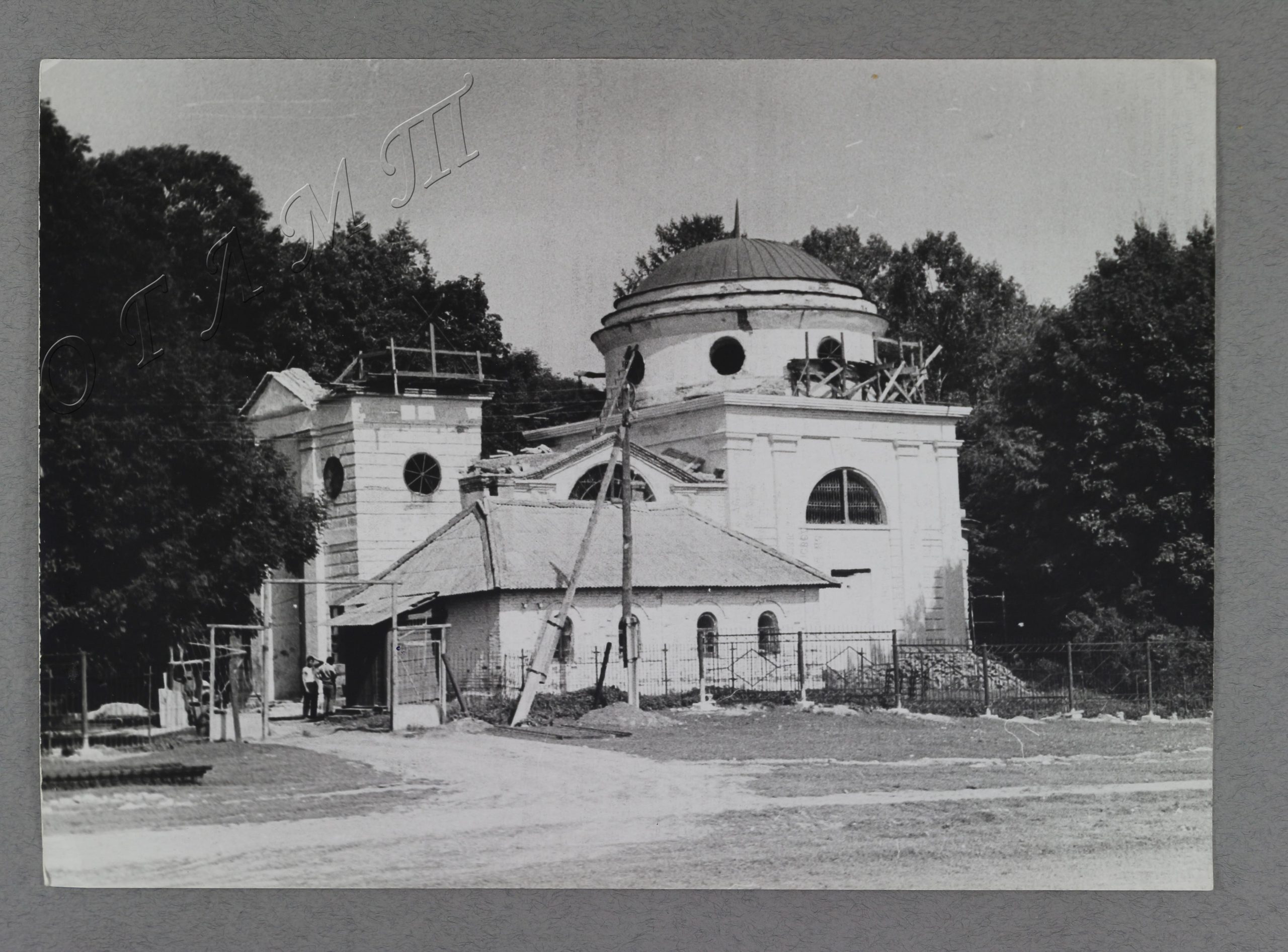 2 ОГЛМТ НВ-7415-1 Фотография Каськов В.И. Реставрация церкви в Спасском-Лутовинове._1