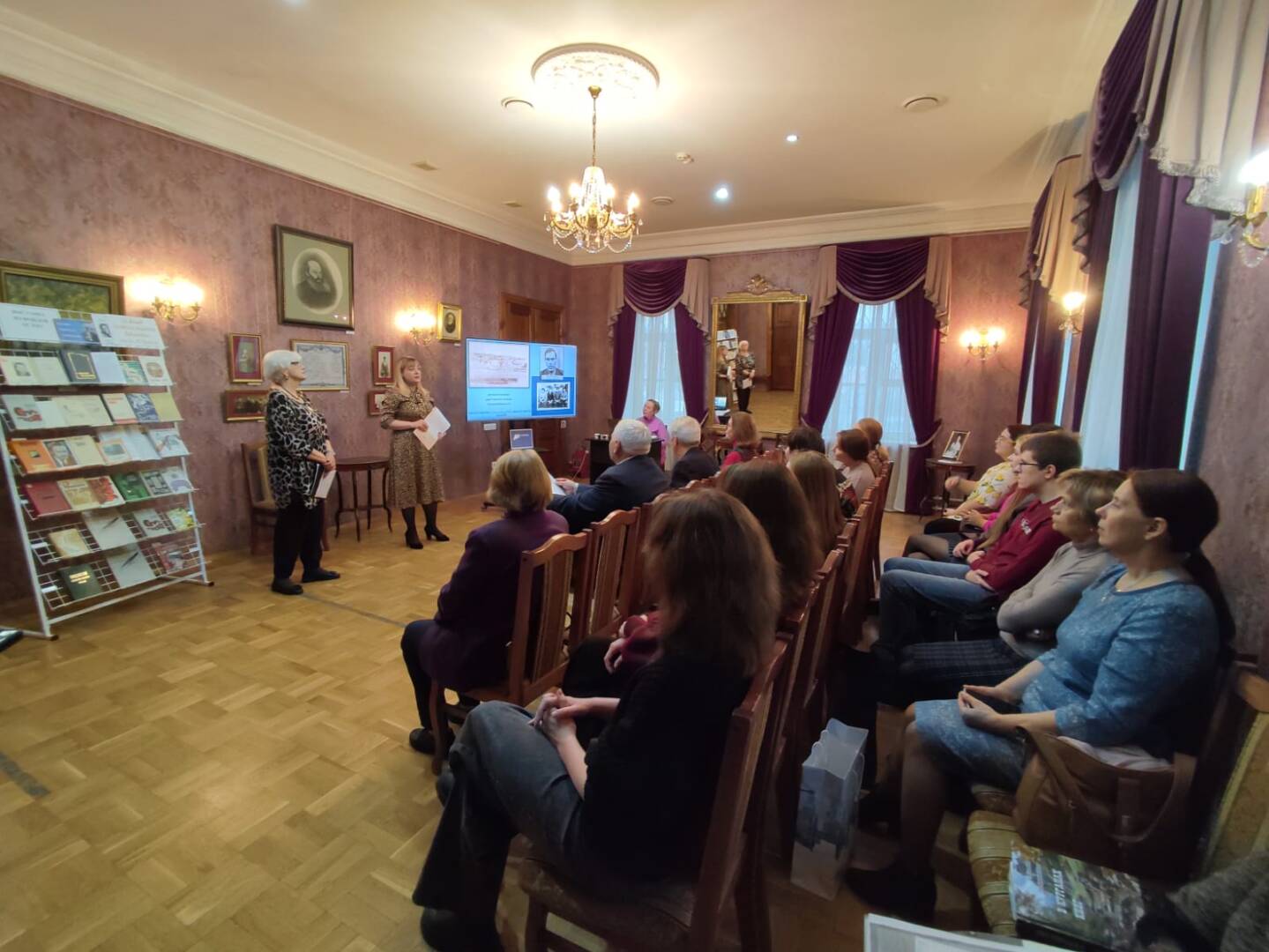 «Человек не умирает до тех пор, пока о нём помнят в этом лучшем из миров»