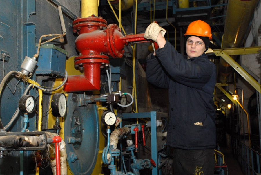 Орловцев предупреждают о мошеннических схемах под предлогом проверки отопления