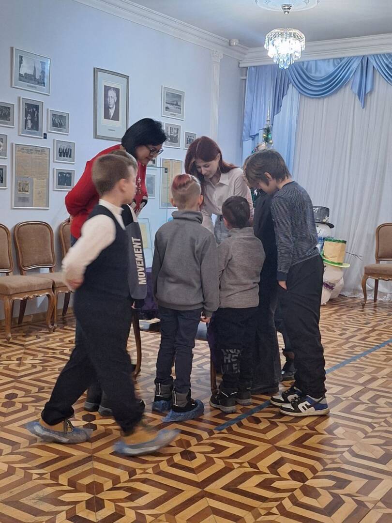 «История новогодней игрушки»